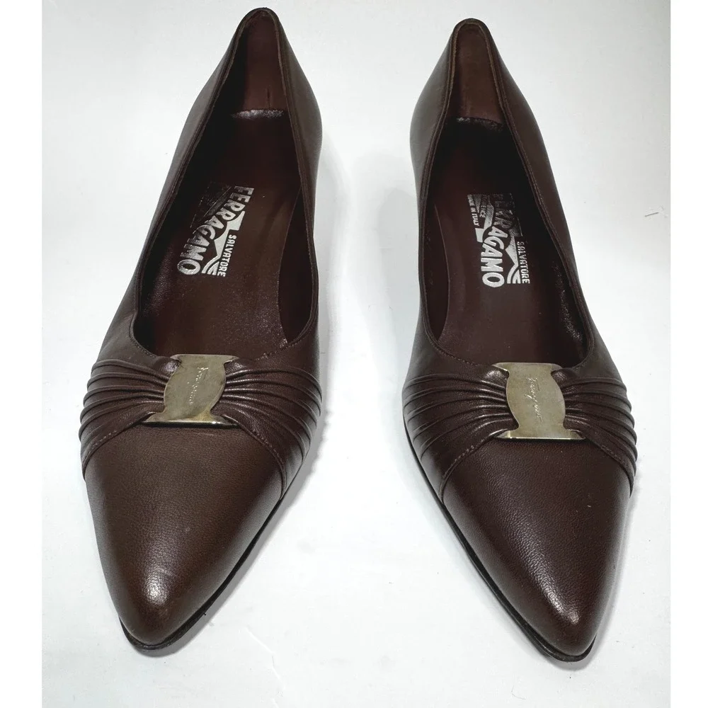 Salvatore Ferragamo Women Dark Brown Leather Pointed Toe Kitten Heels Size 8.5 B